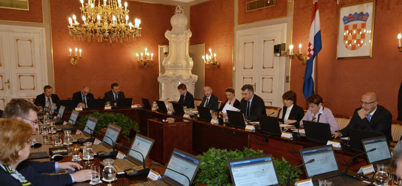 Sjednica Vlade: Do 2019. smanjiti sektorske potpore, a povećati horizontalne za  istraživanje, razvoj i zapošljavanje